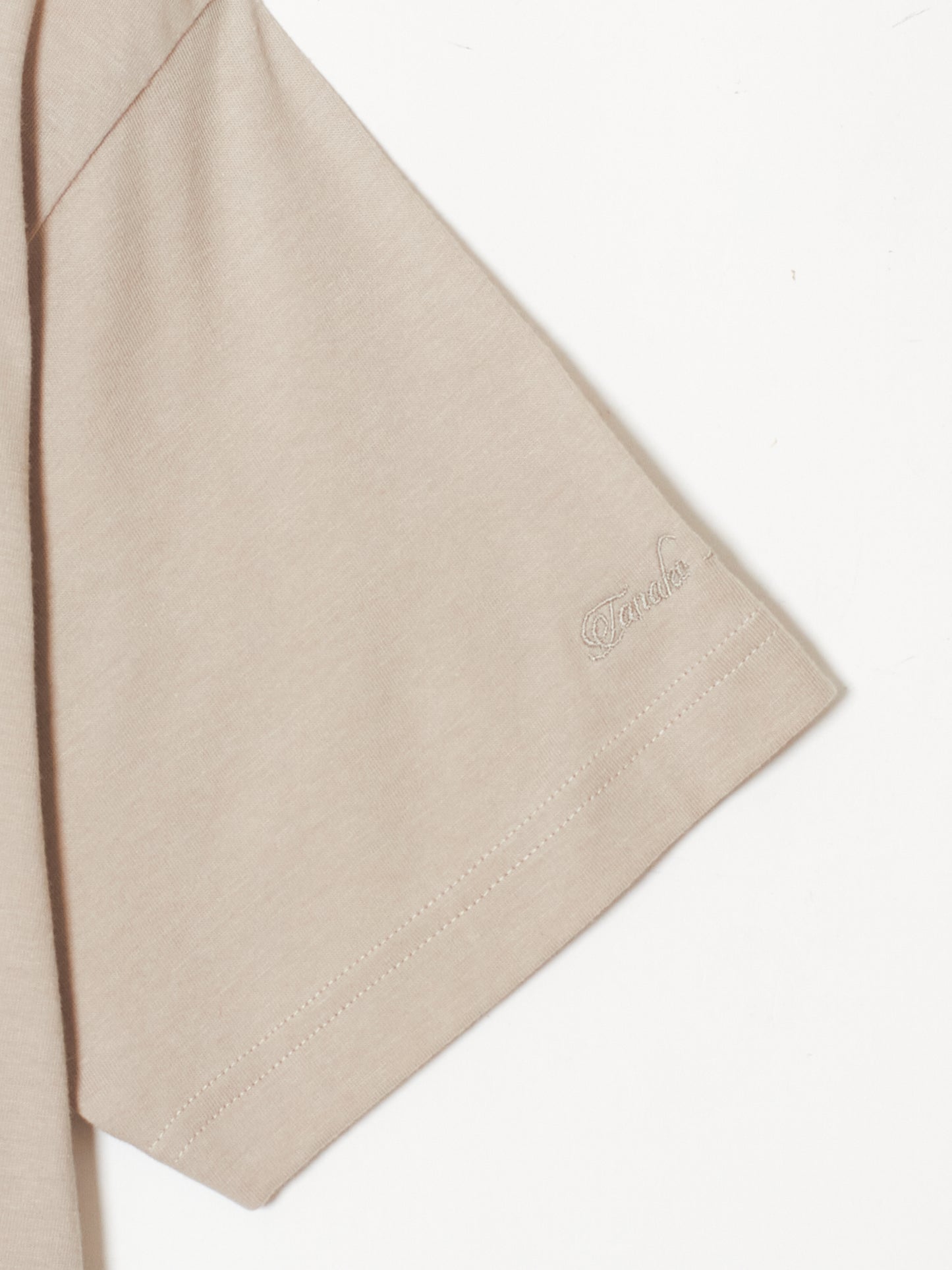 LOVE T-shirt Khaki【stock】
