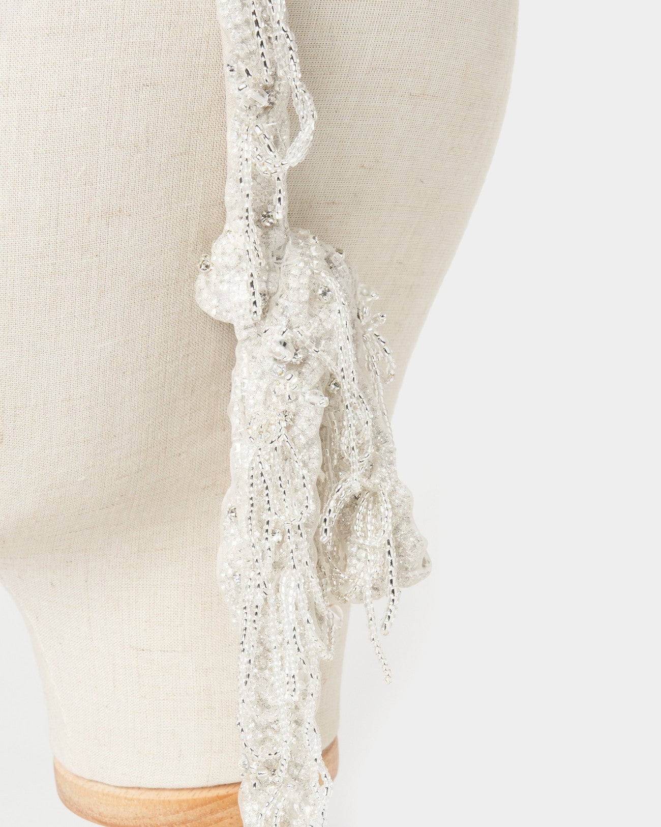 cloaked bijou braid head band【Delivery in November 2025】
