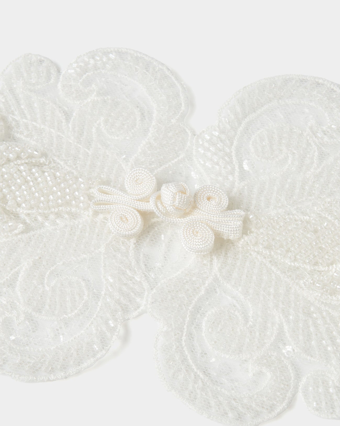 white beads china button choker【Delivery in August 2025】
