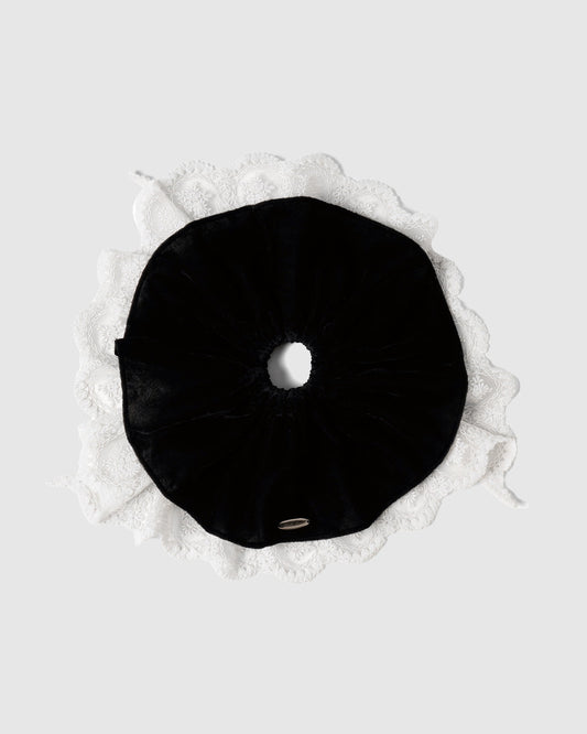 velour lace chou chou Black × White【stock】