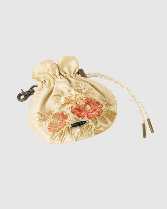 flower embroidery mini kinchaku bag【Delivery in November 2025】