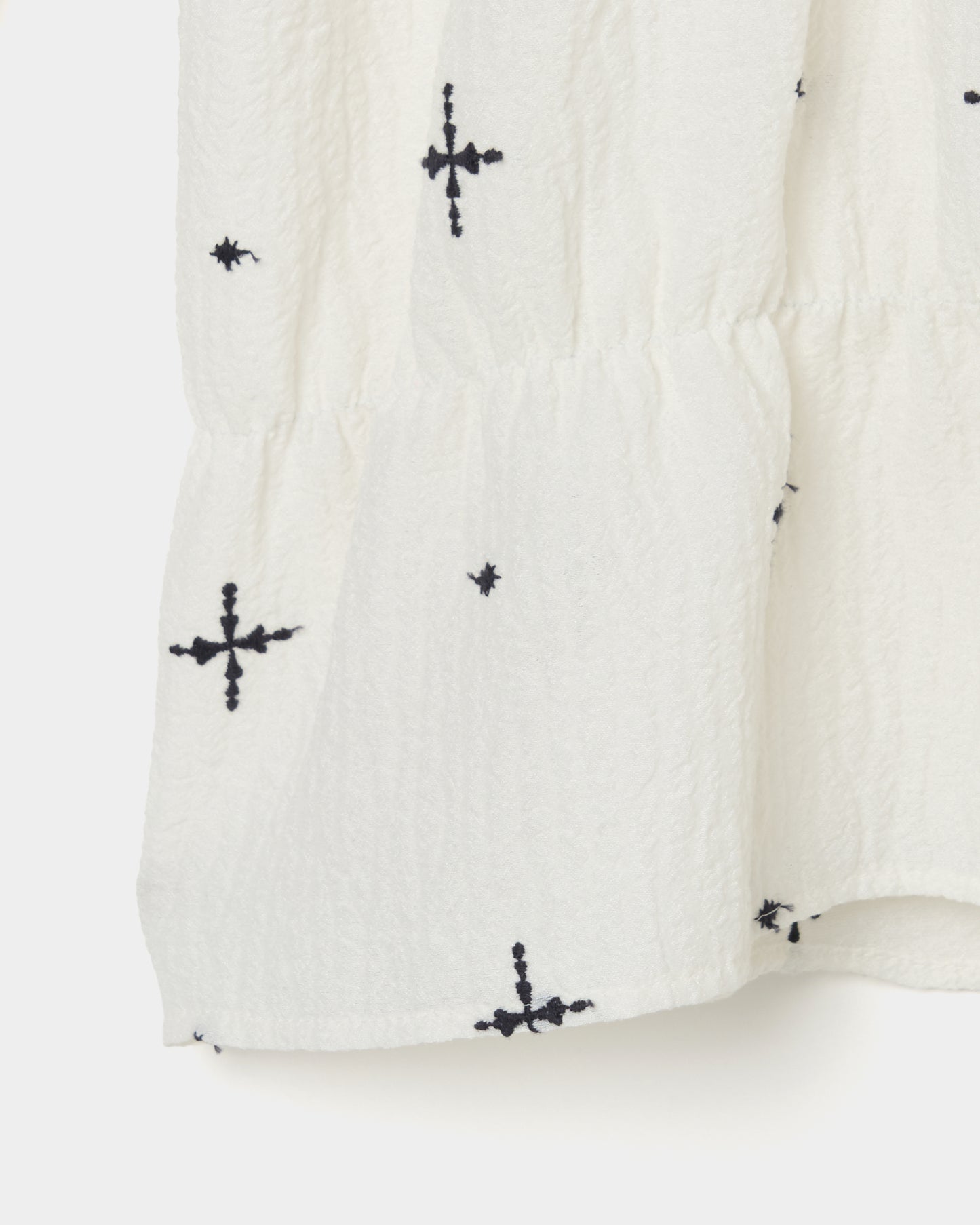cross embroidery shirring shirt Off white【Delivery in February 2026】