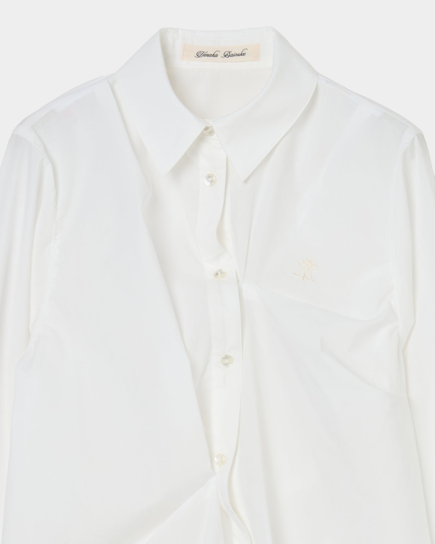 wave tuck lumen embroidery shirt White【Delivery in January 2026】