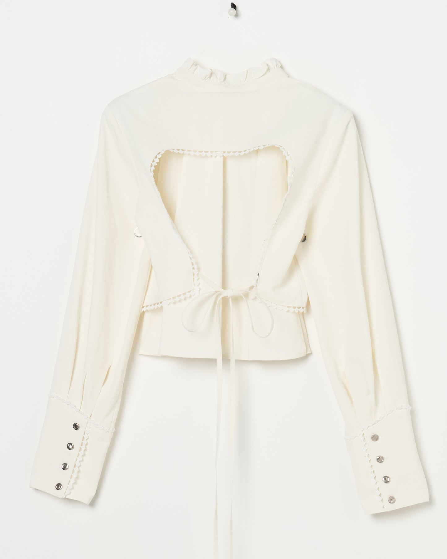 back curtain cropped blouse Off white【Delivery in January 2026】