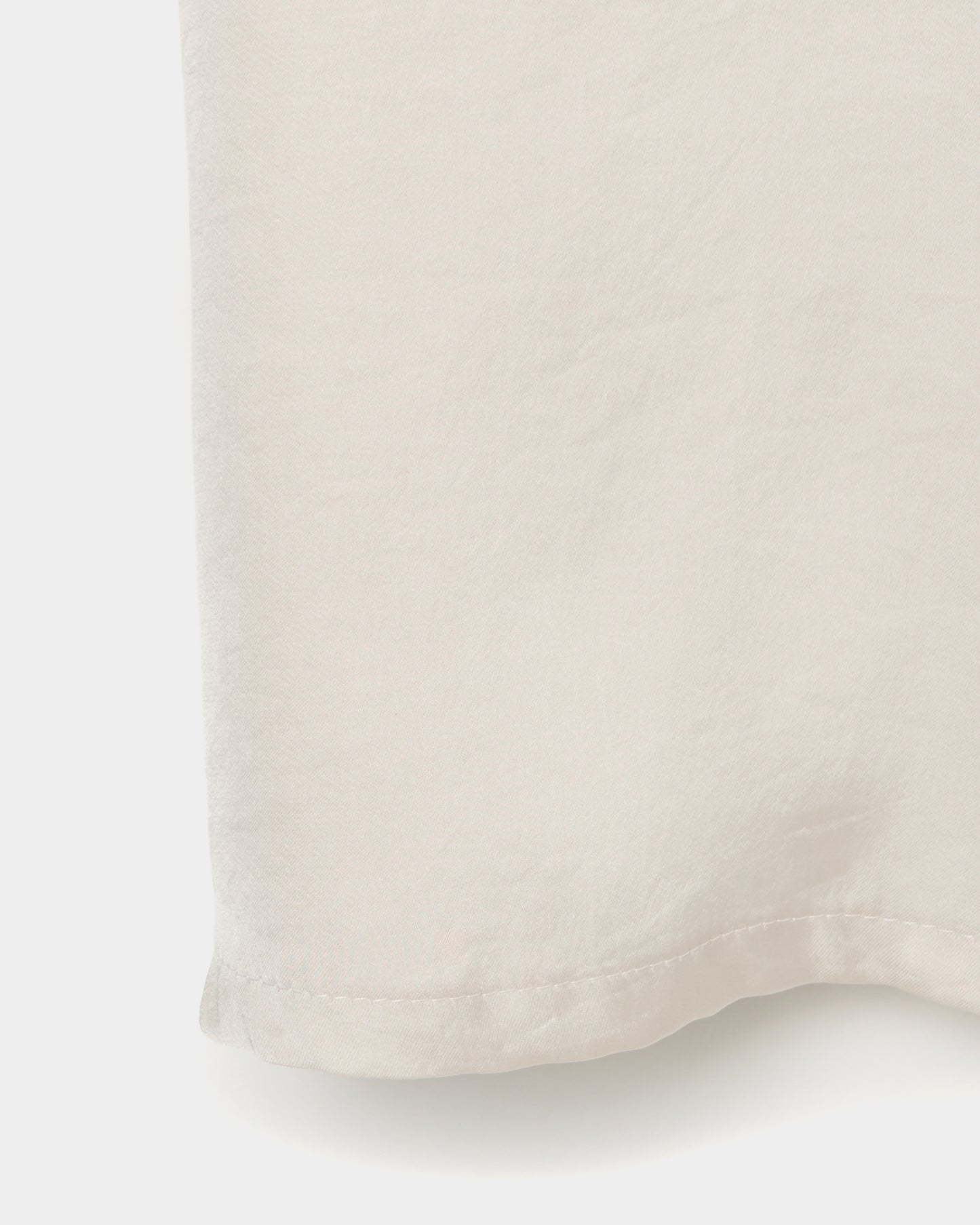 pin tuck frilled shirt Ivory【Delivery in January 2026】