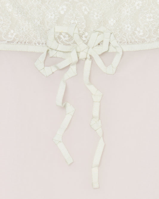 lazy ribbon sheer camisole Smoke green【Delivery in February 2026】