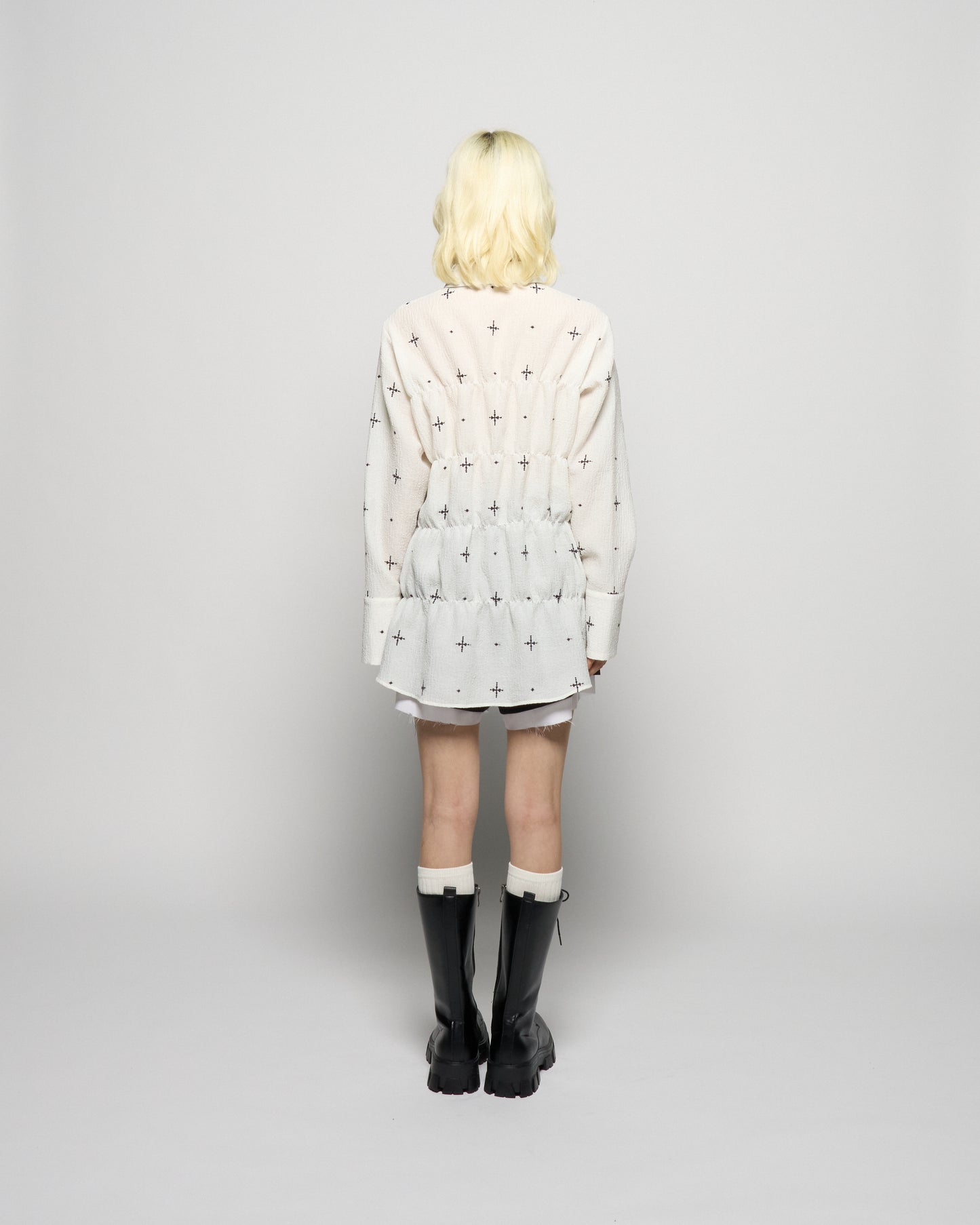 cross embroidery shirring shirt Off white【Delivery in March 2026】