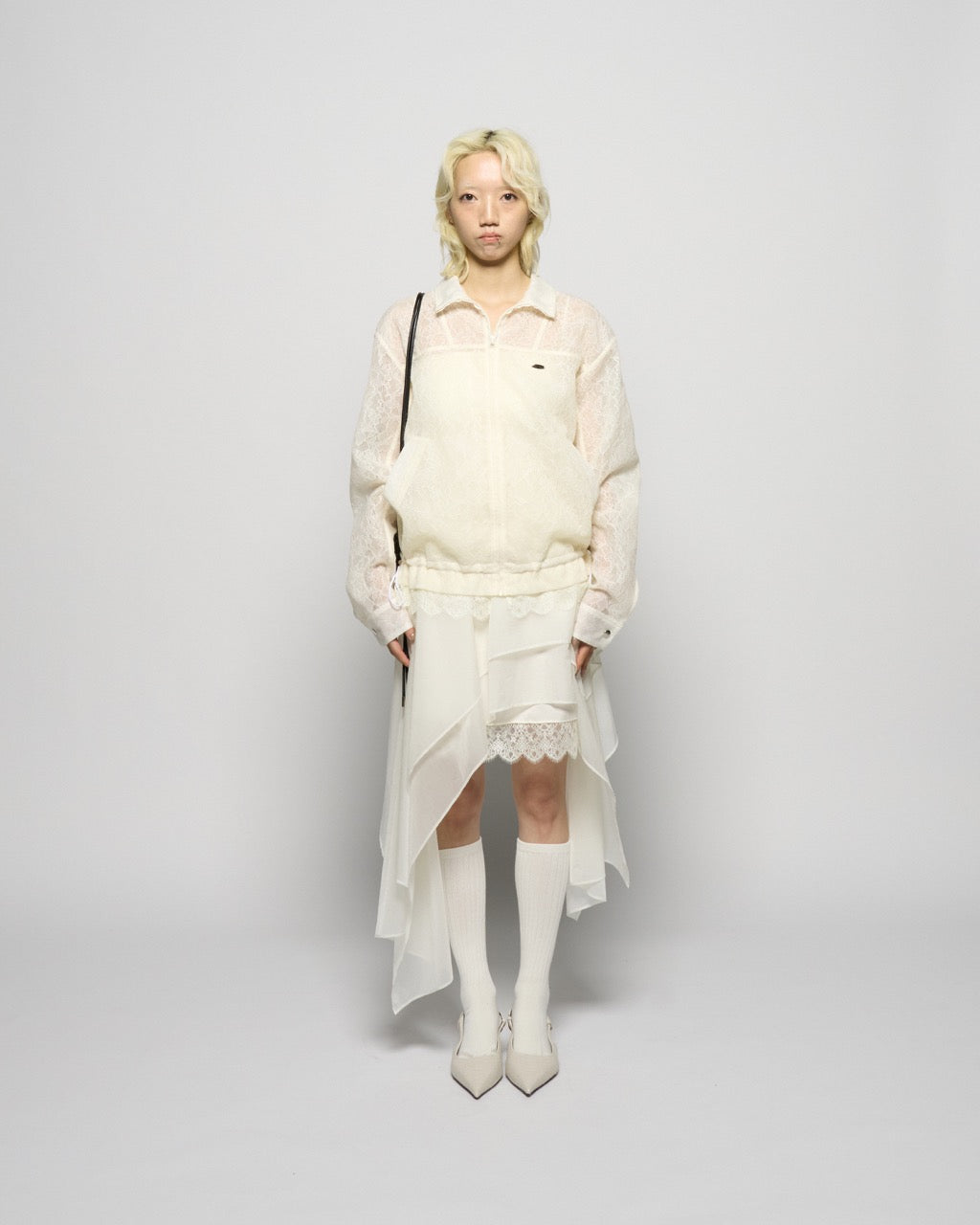 fuzzy lace drawstring blouson Cream【Delivery in January 2026】
