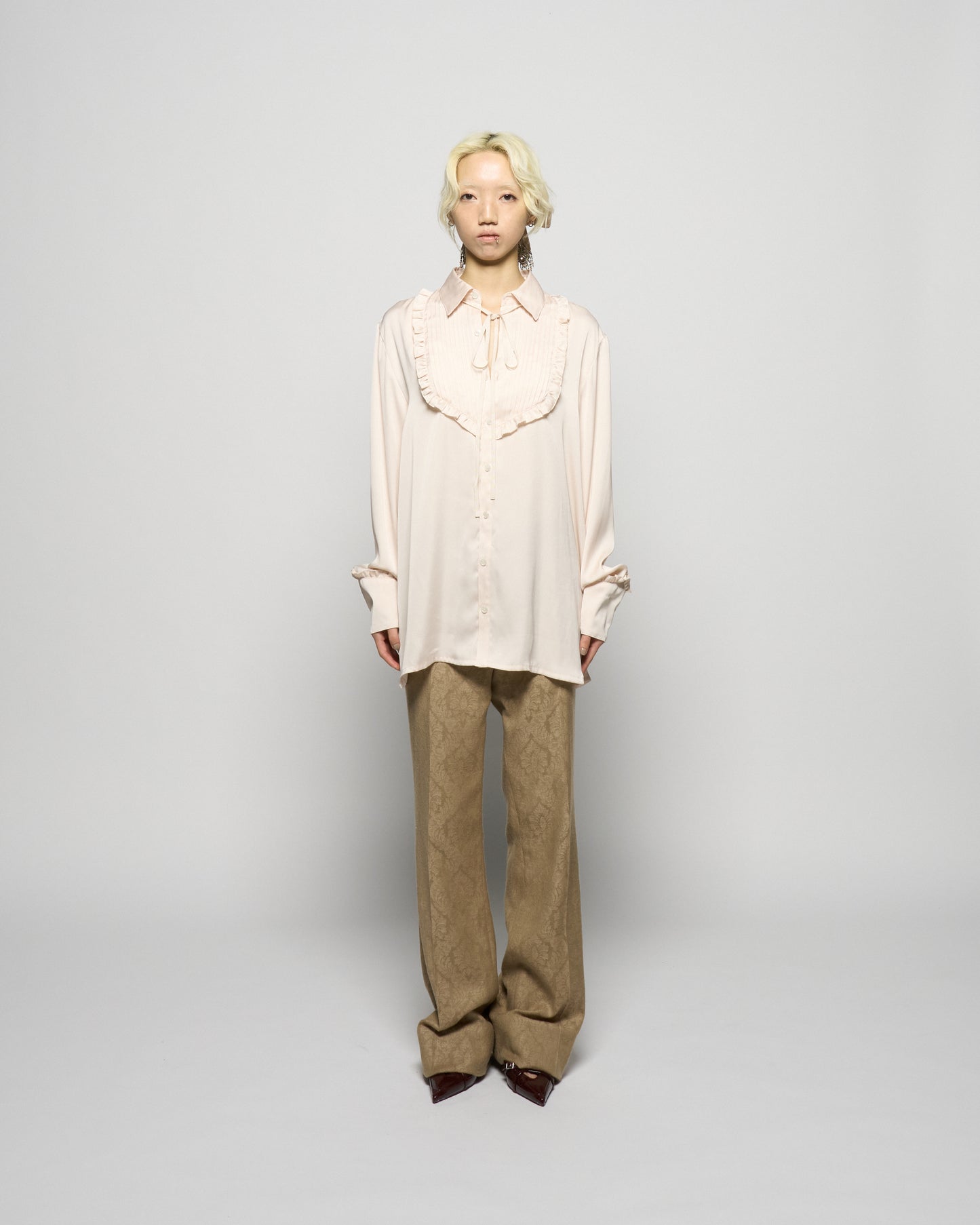 pin tuck frilled shirt Shell pink【Delivery in January 2026】