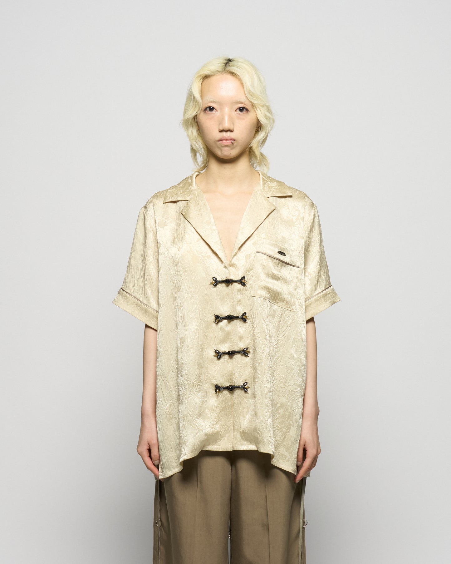 Wild bloom beads embroidery open collar shirt Champagne beige【Delivery in March 2026】
