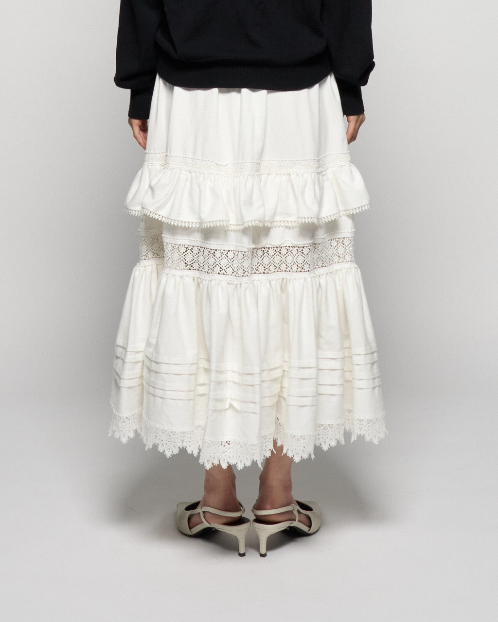 tiered lace frill skirt White【Delivery in February 2026】
