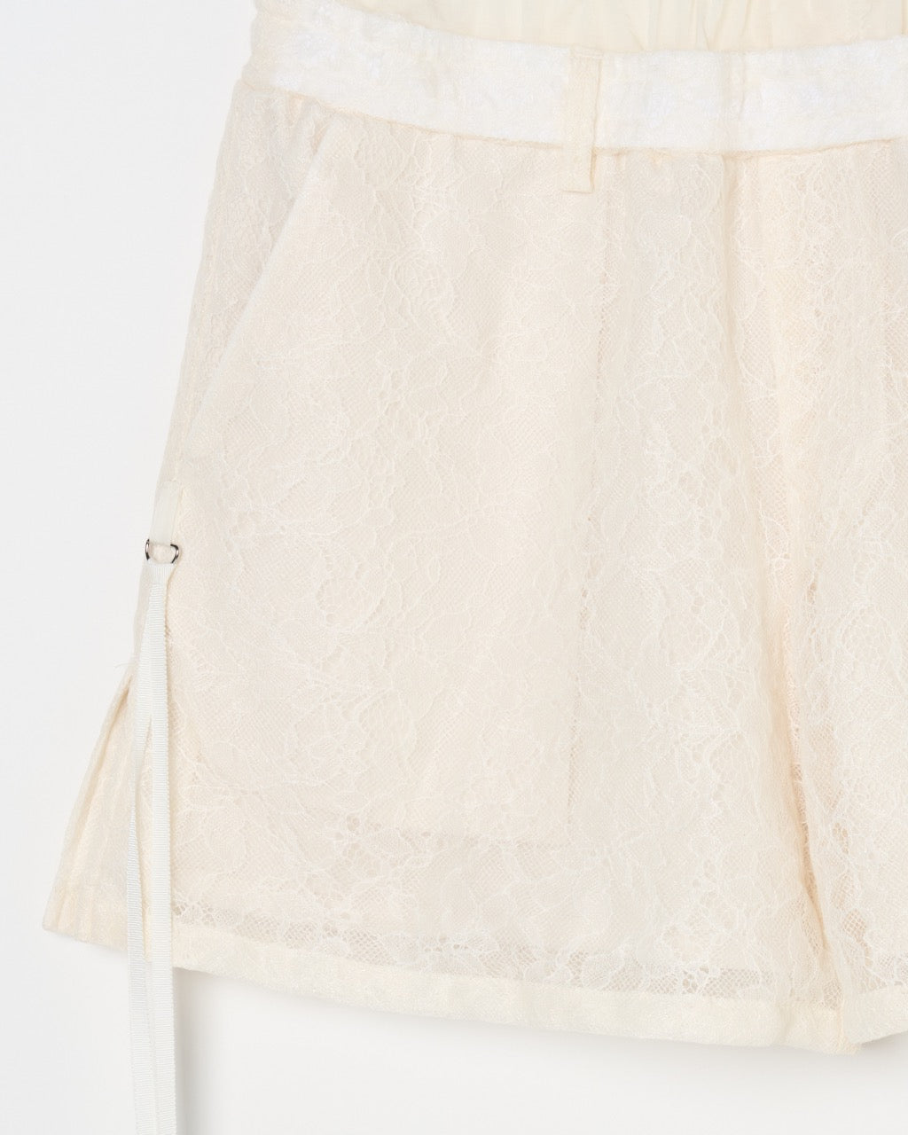 fuzzy lace layered half pants Cream【Delivery in January 2026】
