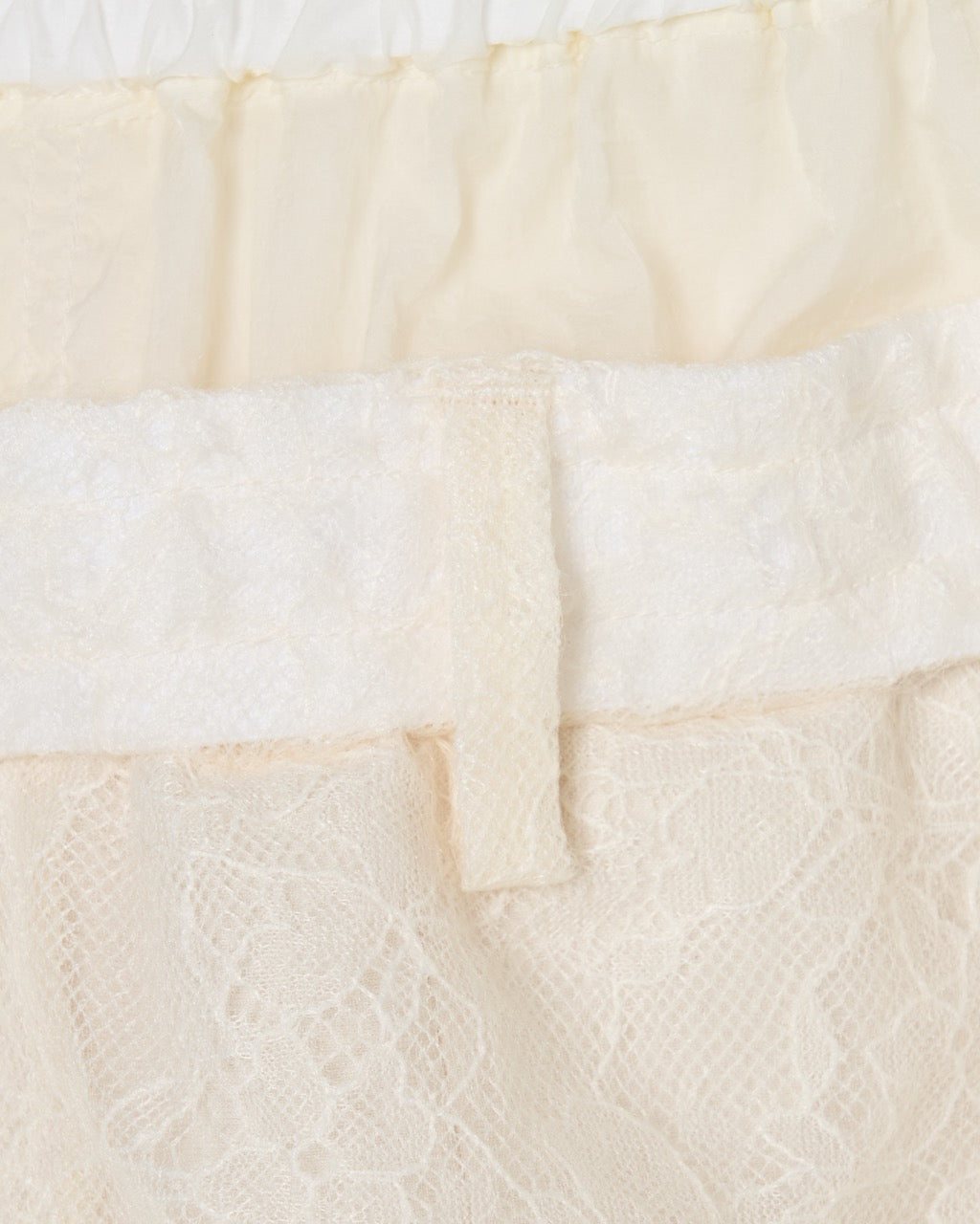 fuzzy lace layered half pants Cream【Delivery in January 2026】