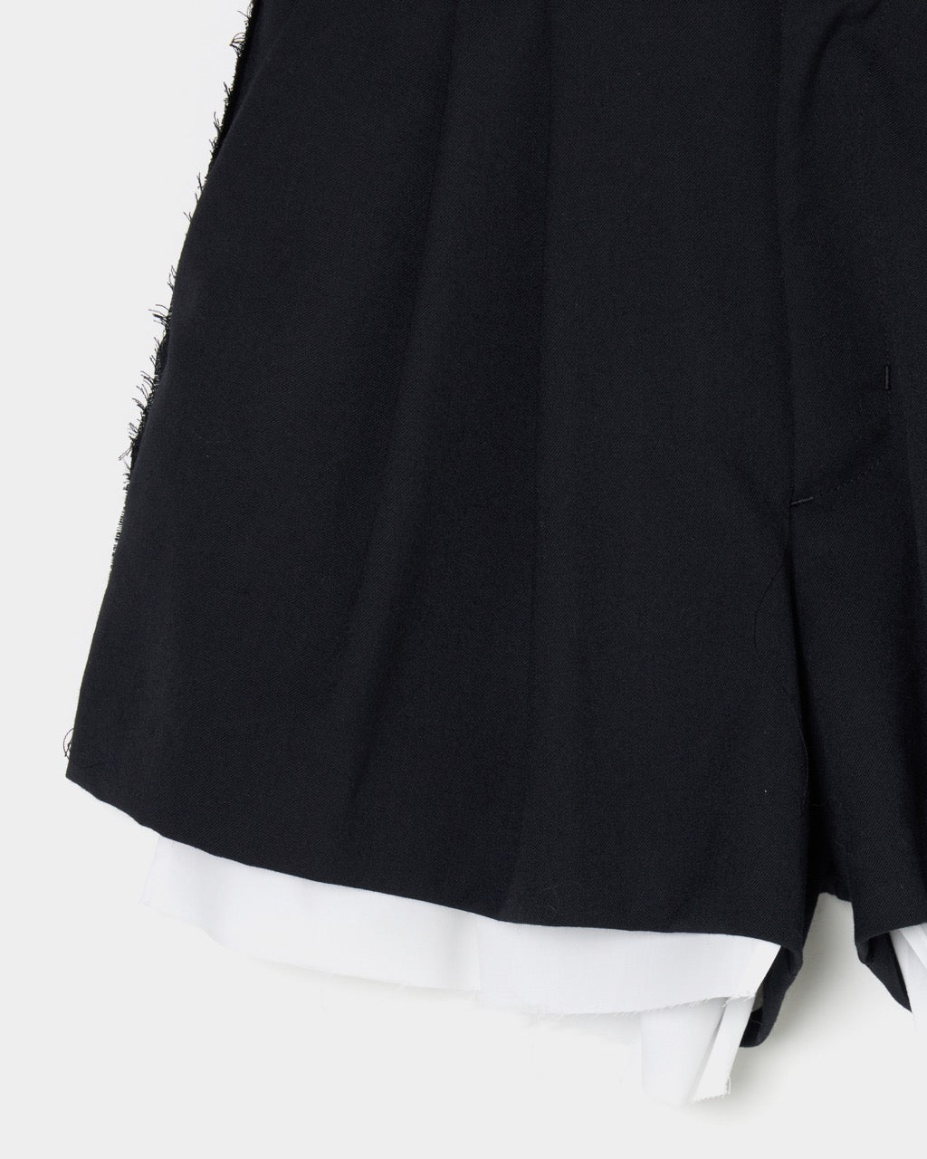 seam frayed dropped chain culottes pants Black【Delivery in February 2026】