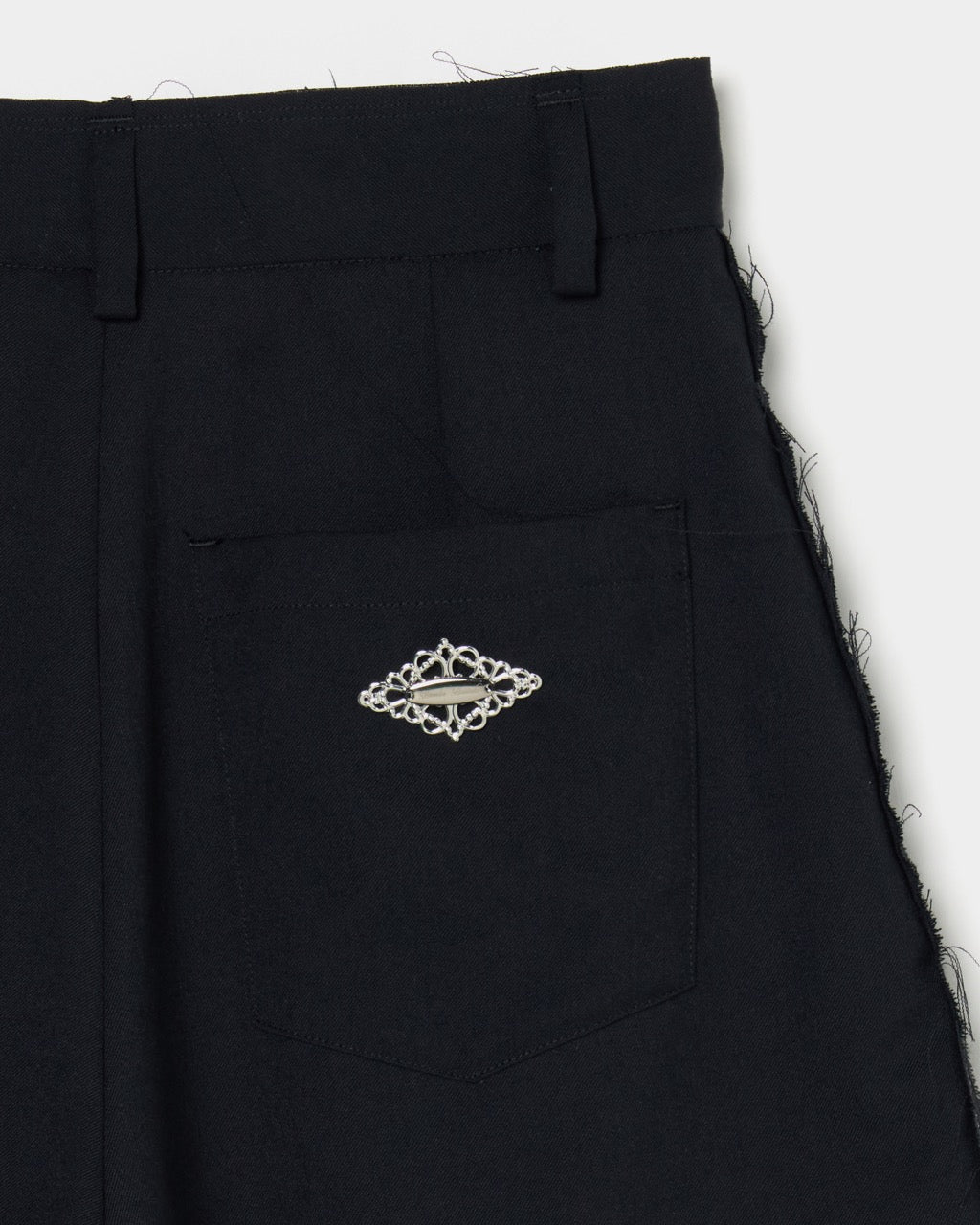 seam frayed dropped chain culottes pants Black【Delivery in February 2026】
