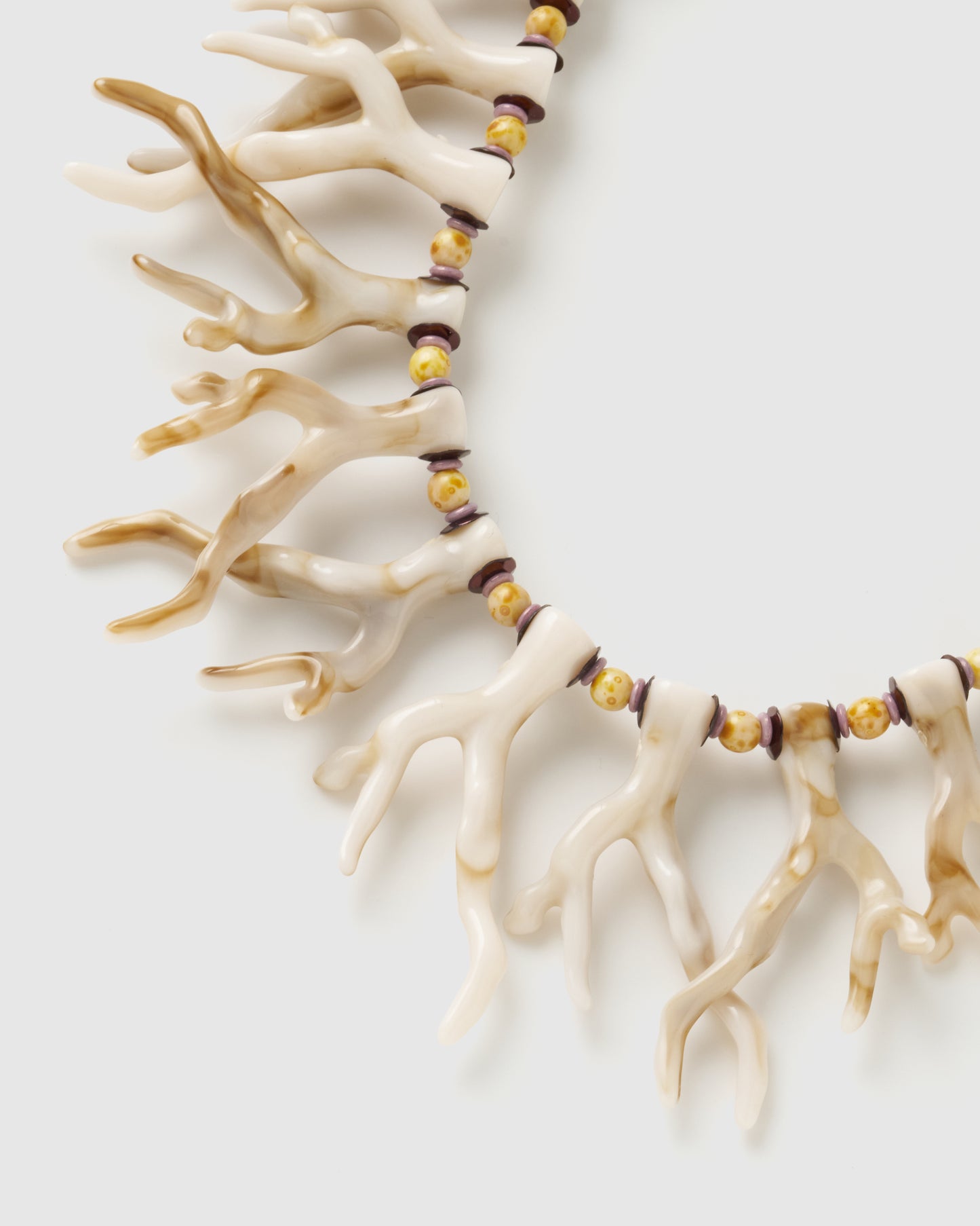 sunny season white necklace【Delivery in March 2026】