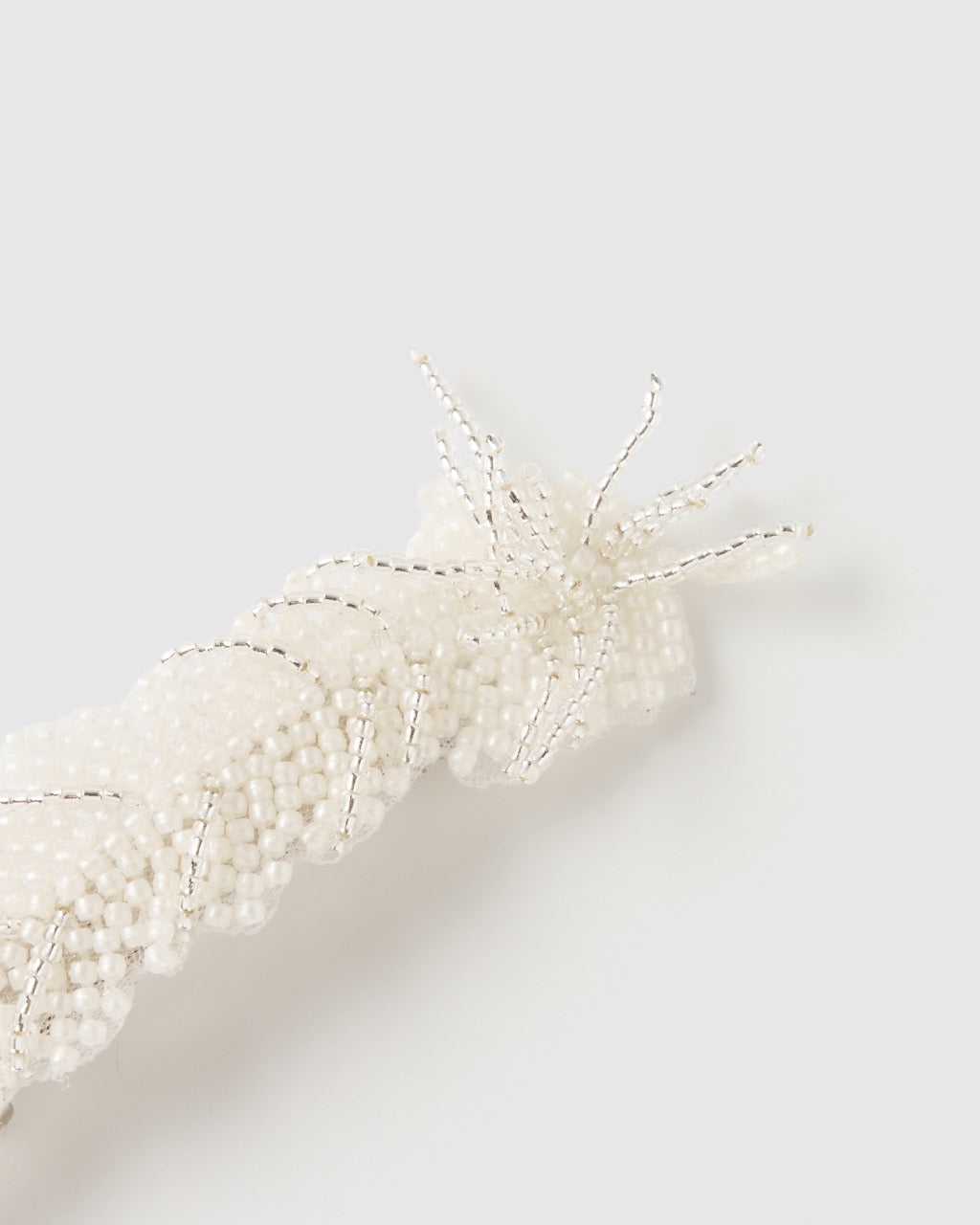 grand feather beads barrette【Delivery in February 2026】