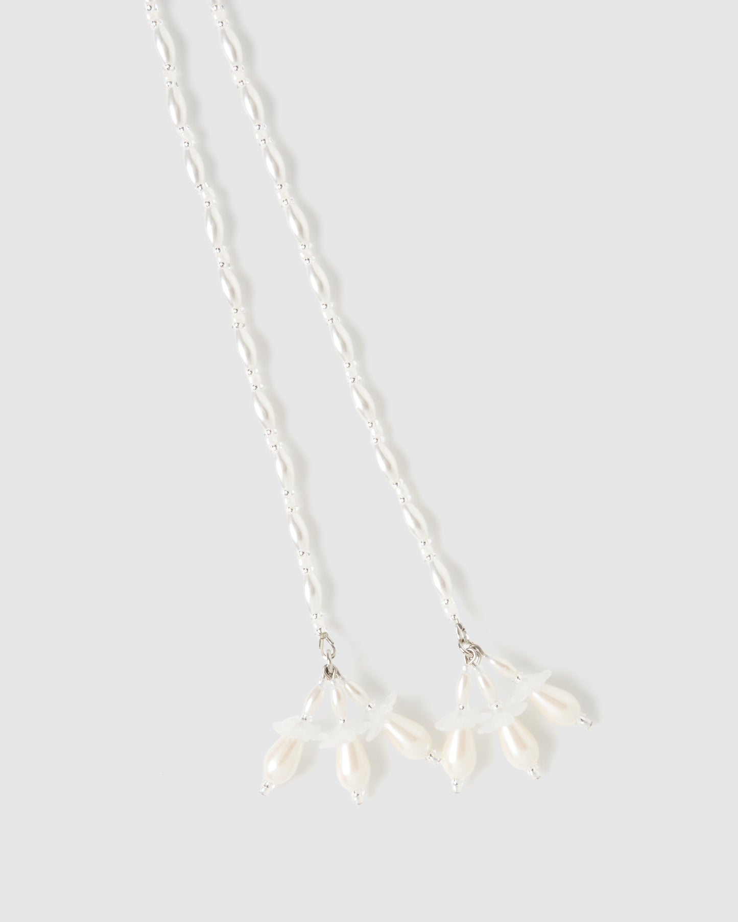 white opal scallop head dress【Delivery in March 2026】