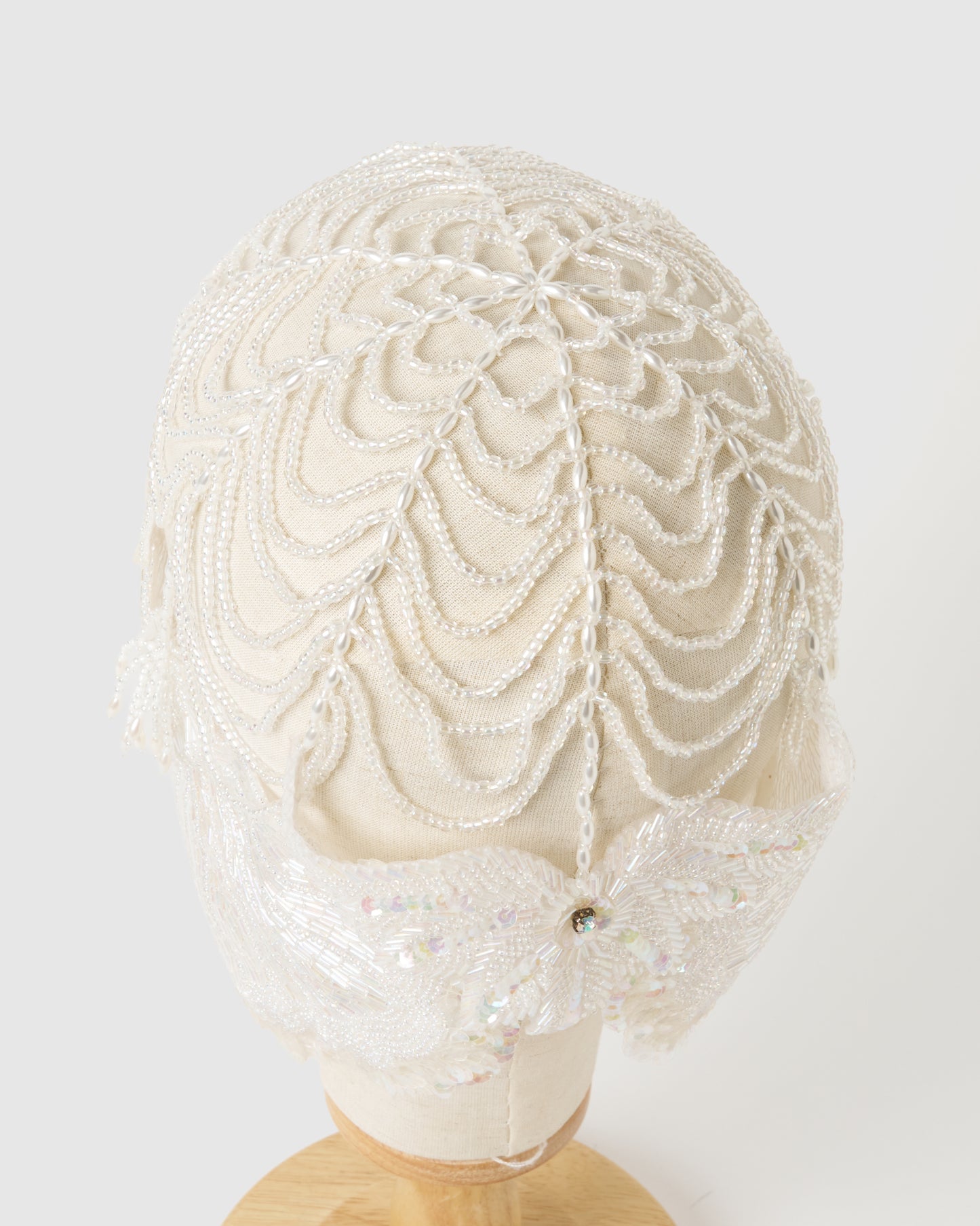 white opal beads head dress【Delivery in March 2026】