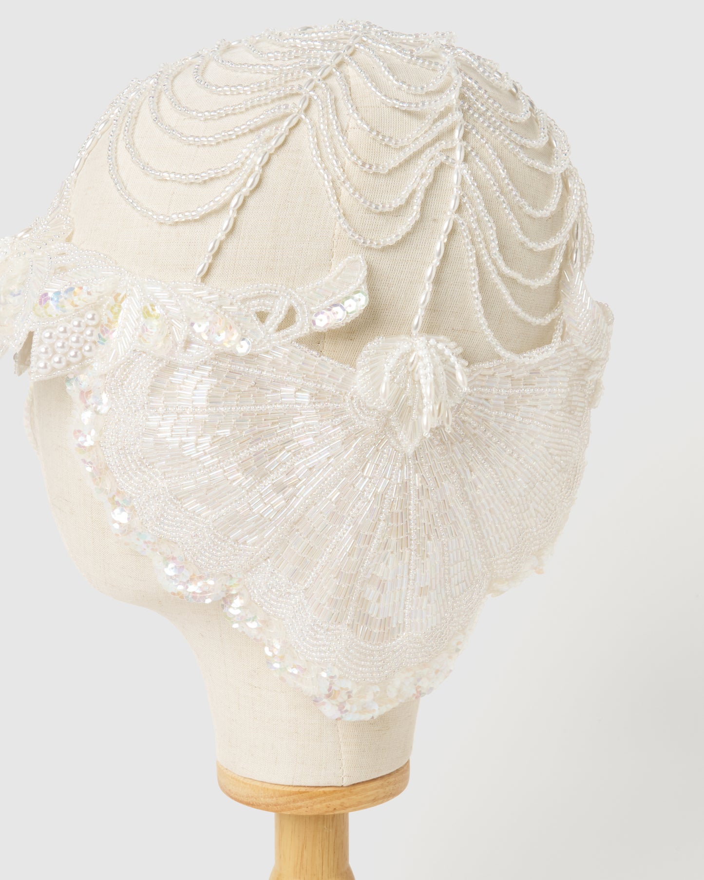 white opal beads head dress【Delivery in March 2026】