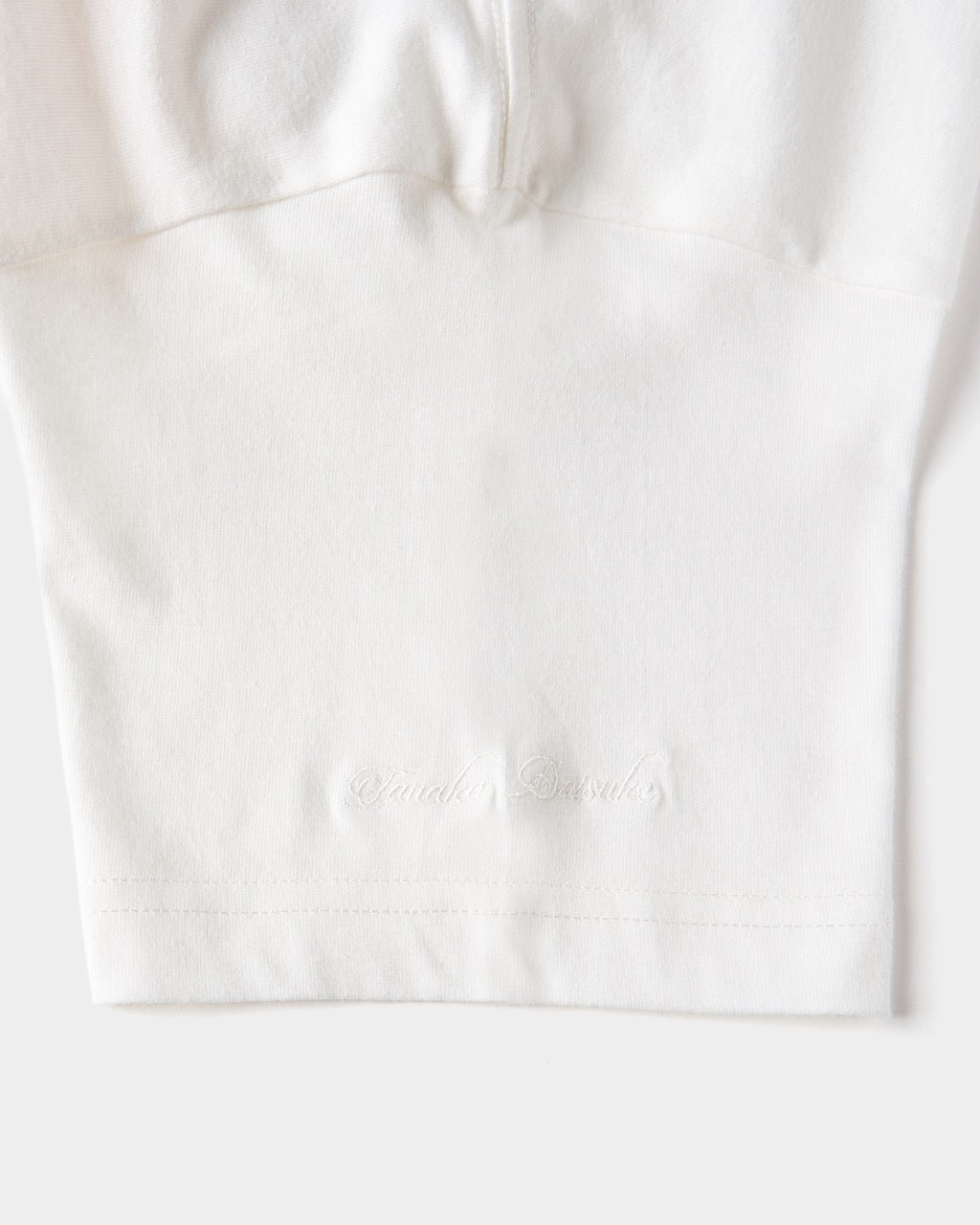 velvet lazy ribbon T-shirt【Delivery in March 2026】