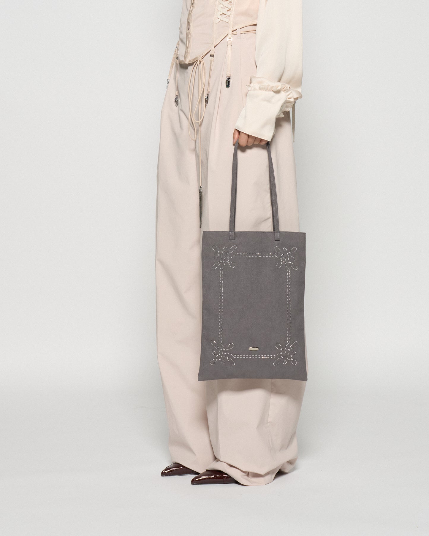 rhinestone frame tote bag Gray【Delivery in February 2026】