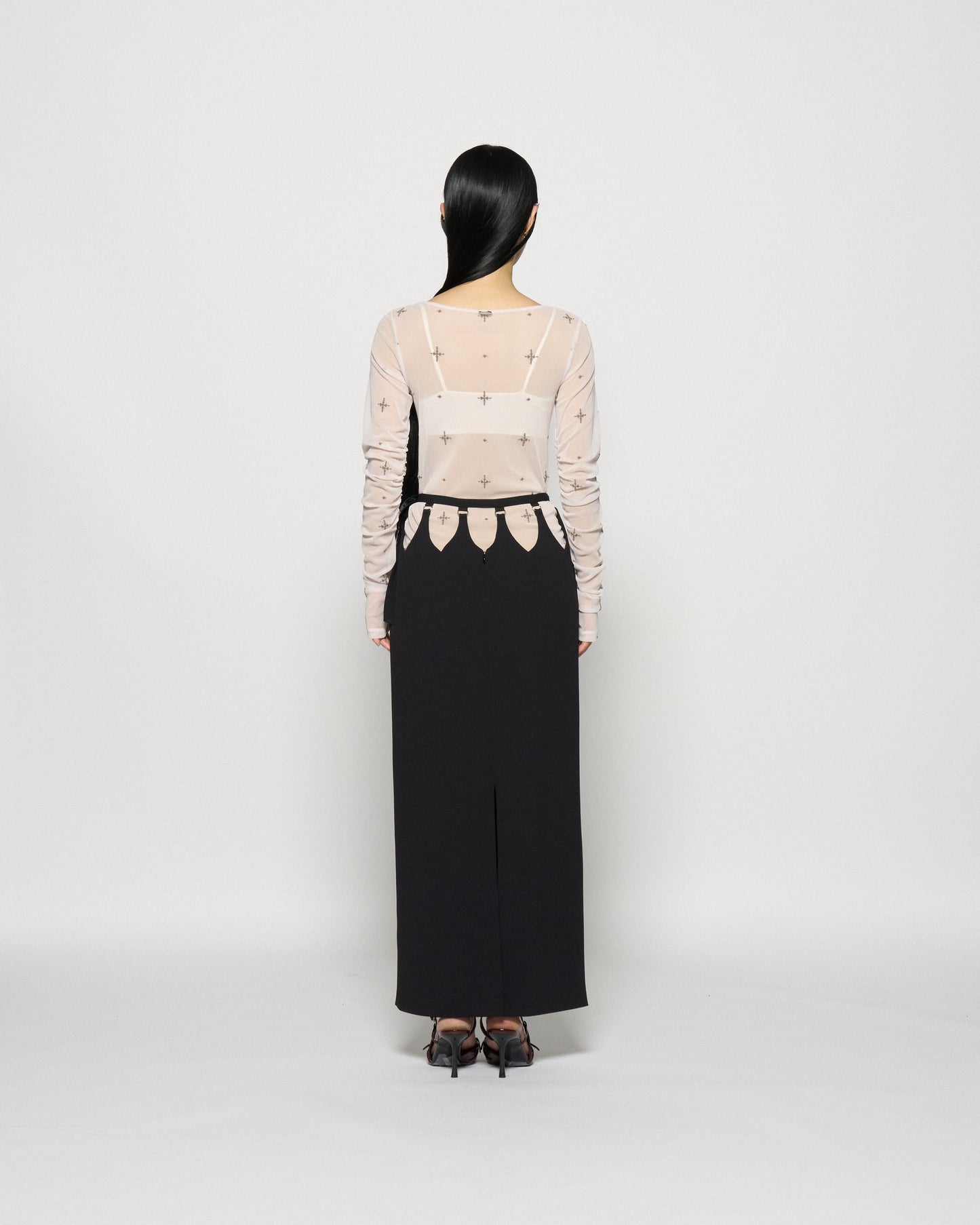 cross embroidery gather sleeve tops Greige【Delivery in February 2026】