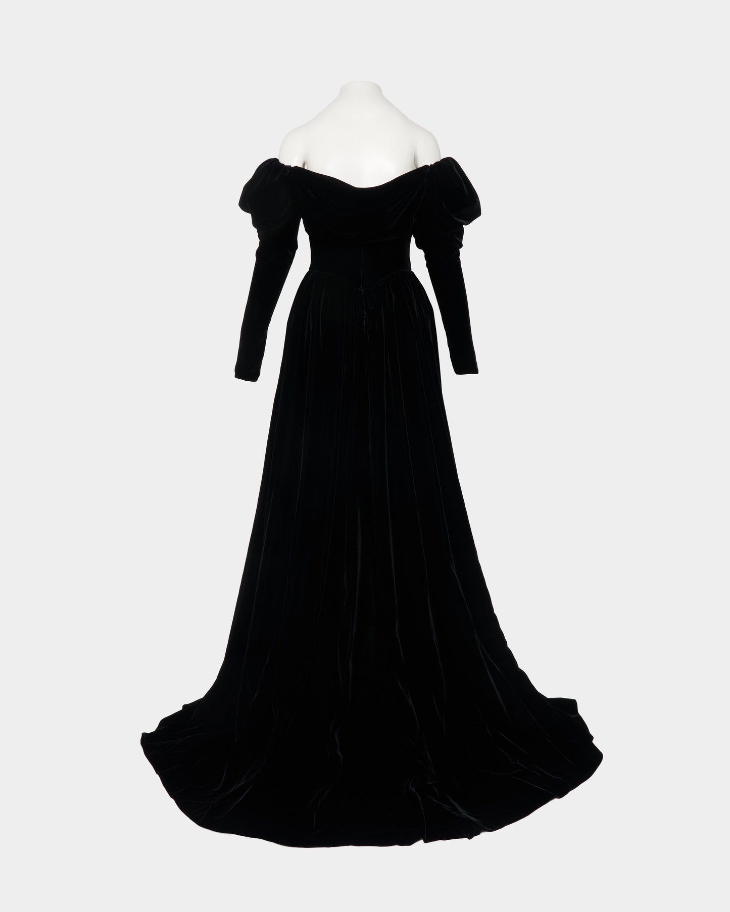 power shoulder drape dress【Delivery in September 2026】