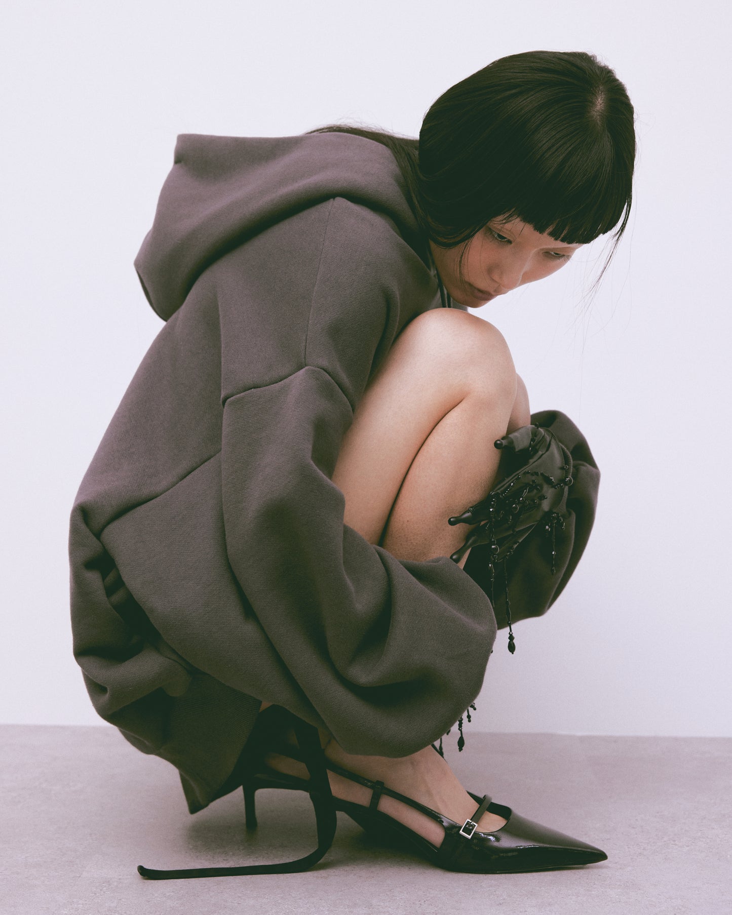 black melt faux leather gloves【Delivery in October 2025】