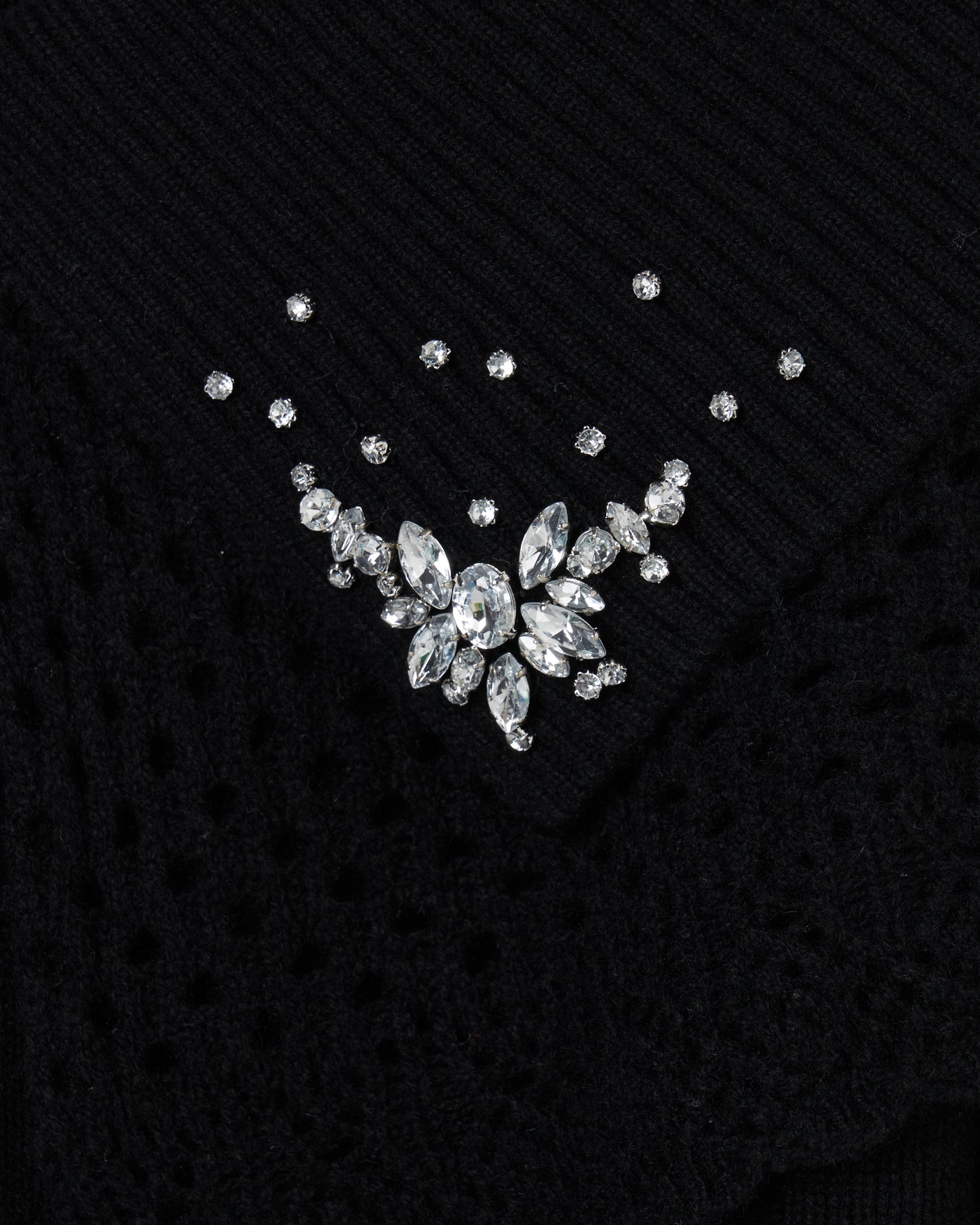 bijou tiara off-shoulder knit Black 【stock】