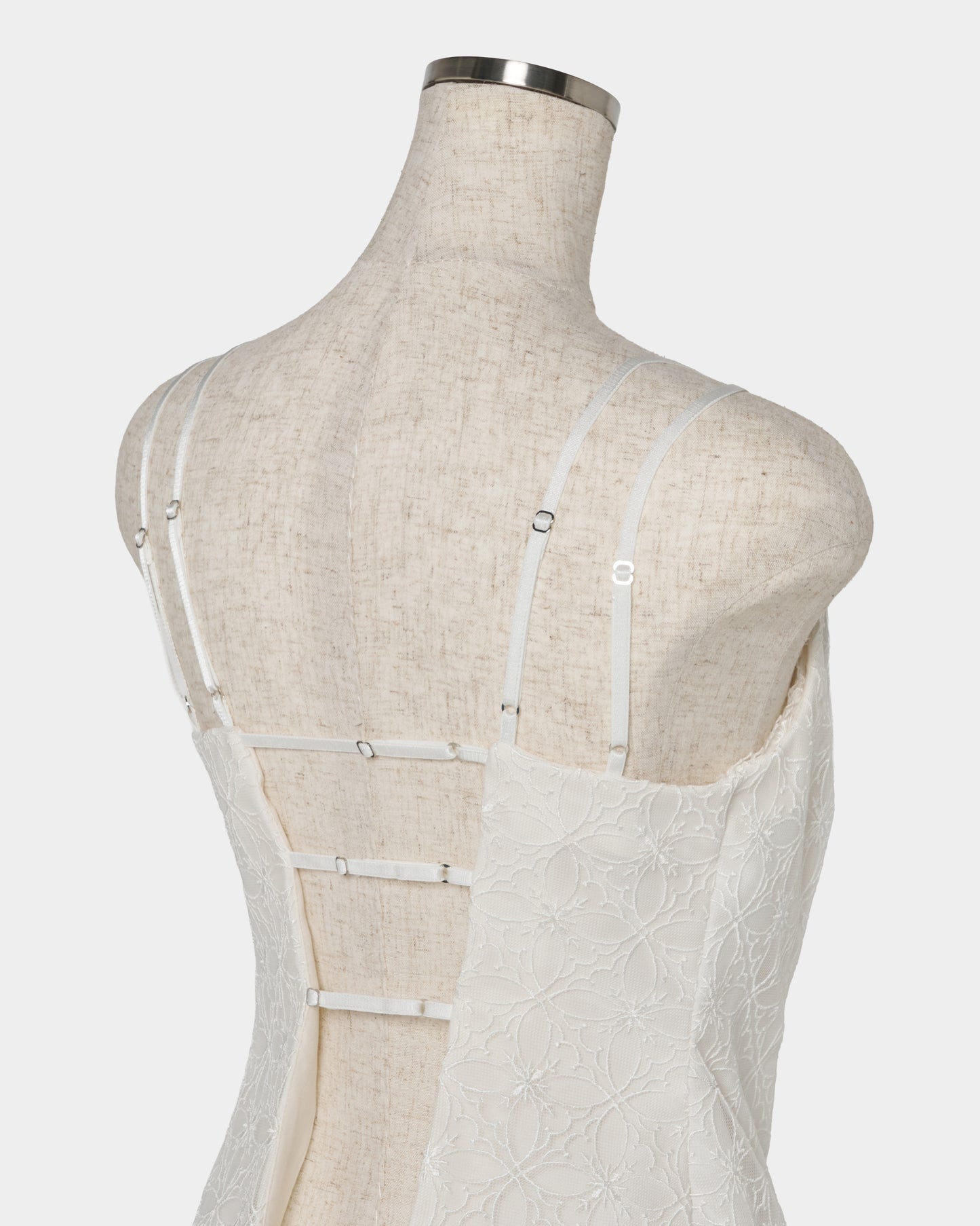 Rosette tile bustier tops White【Delivery in February 2027】