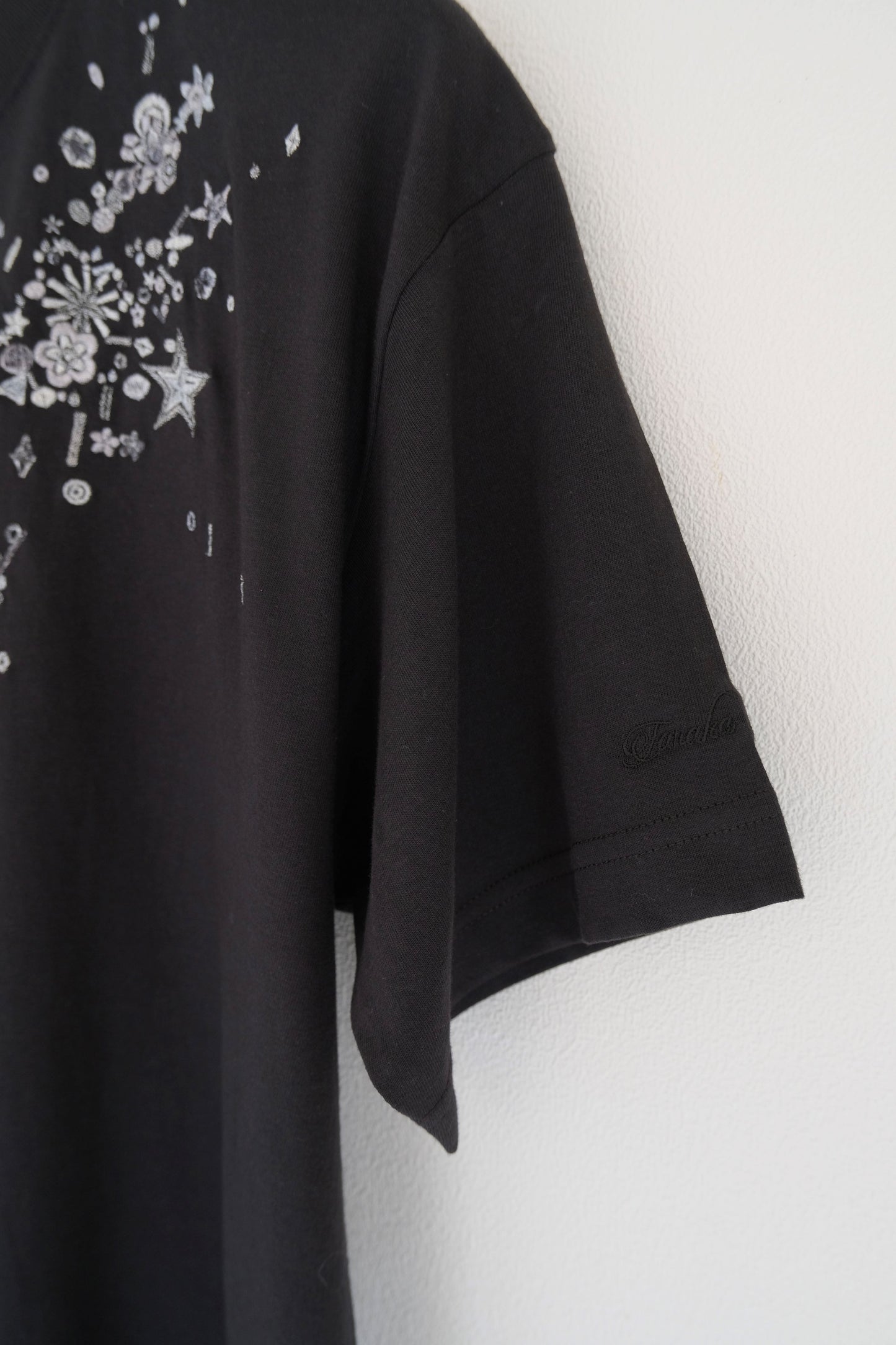 childhood spangle T-shirt Black【stock】