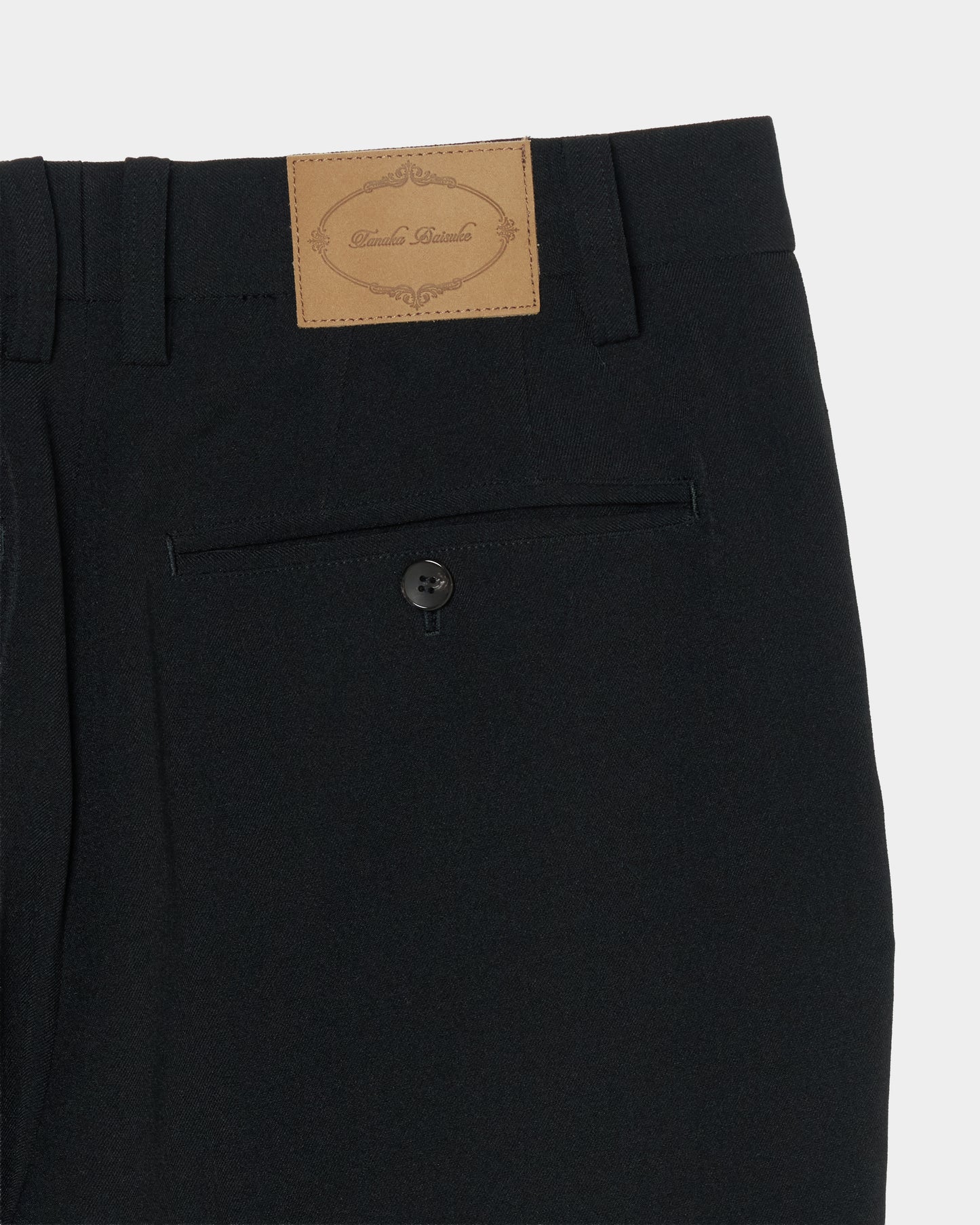 Leather patch one-tuck trousers Black【Delivery in January 2027】