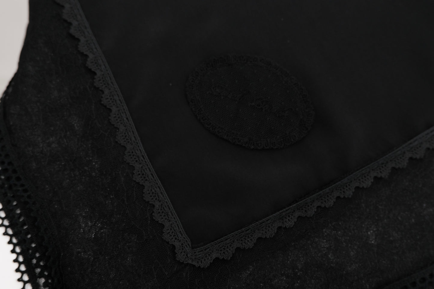 flower lace frame scarf Black【Delivery in November 2025】