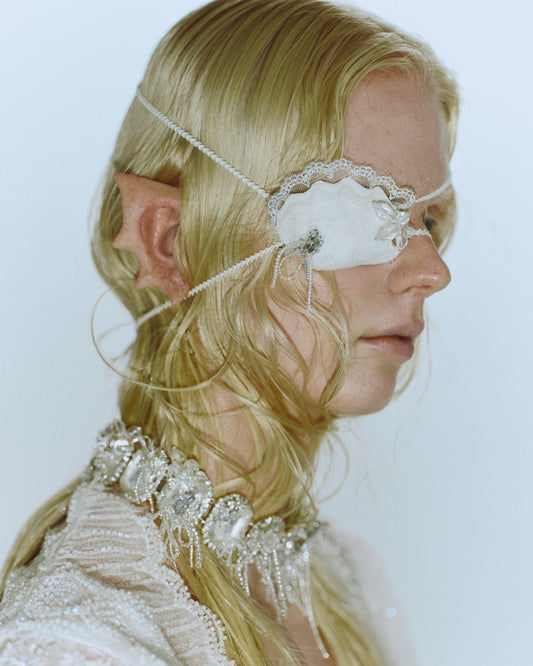 cloaked bijou necklace【Delivery in November 2025】