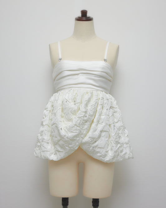 cloud bijou camisole tops White【Delivery in February 2027】
