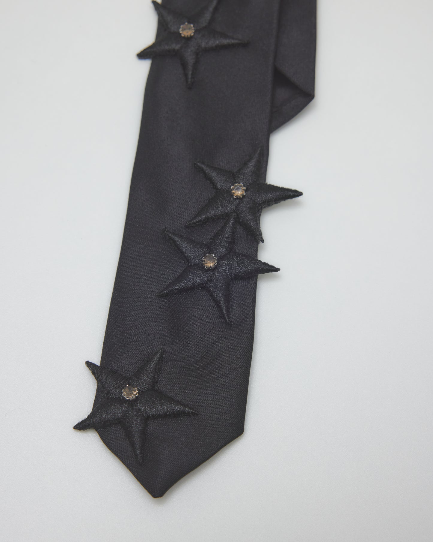 Black star tie【Delivery in February 2027】