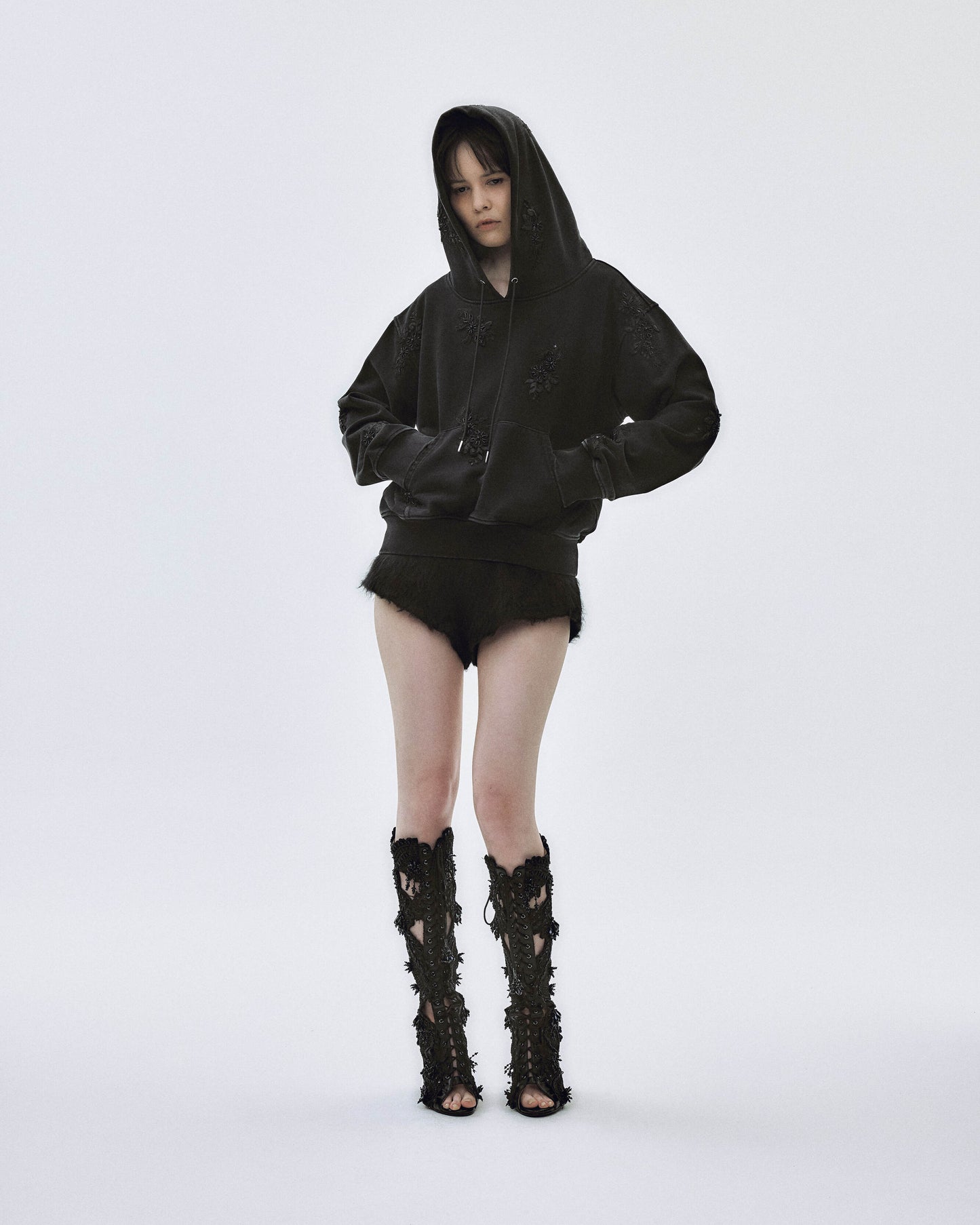 black gardening beads hoodie【Delivery in August 2025】