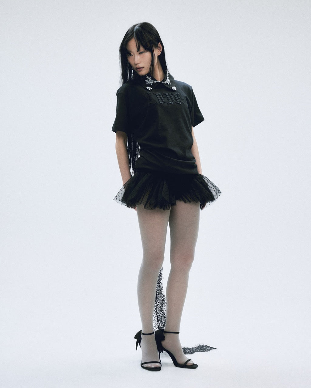 LOVE glitter T-shirt Black × Black【stock】