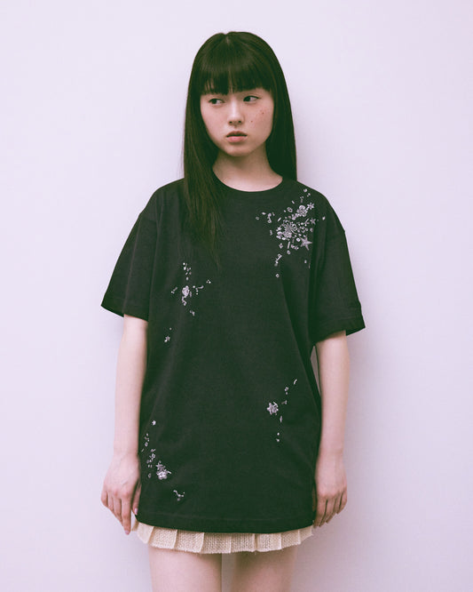 hearty childhood spangle T-shirt Black【stock】