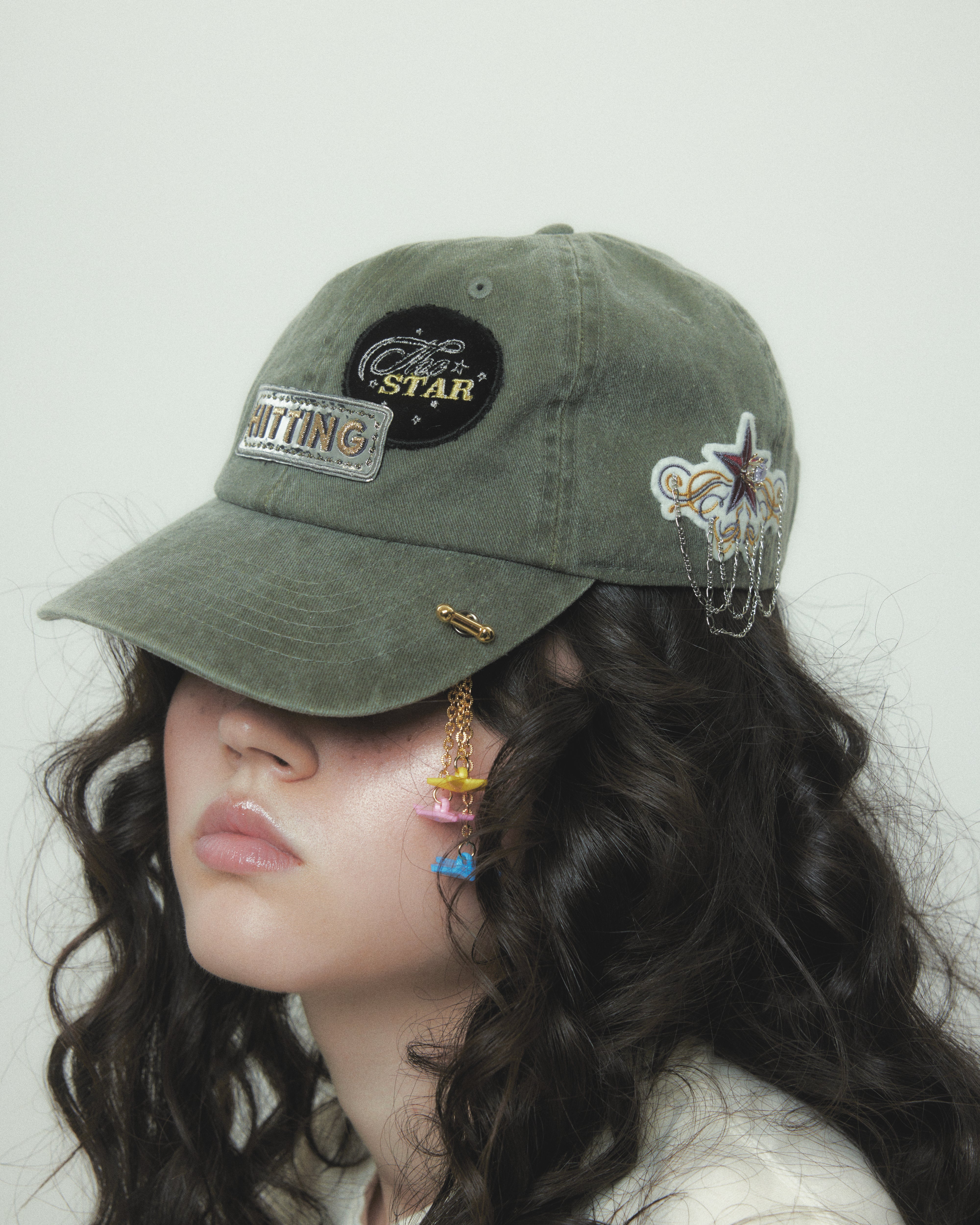 Hitting the star cap Beige – tanakadaisuke