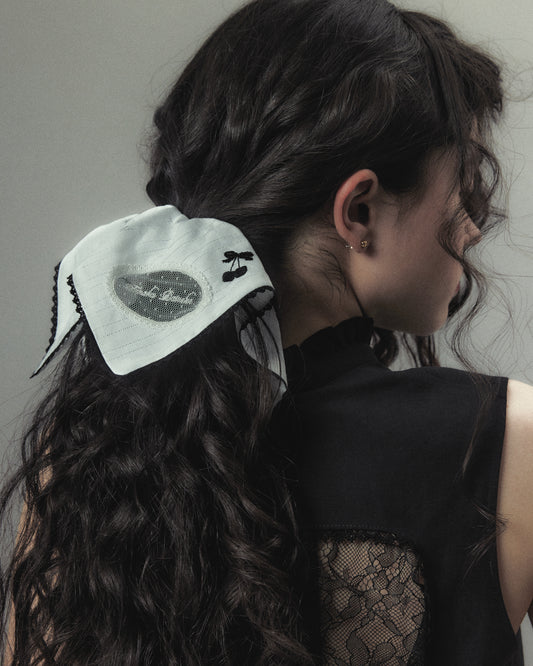 cherry embroidery chou chou White × Black【Delivery in September 2026】