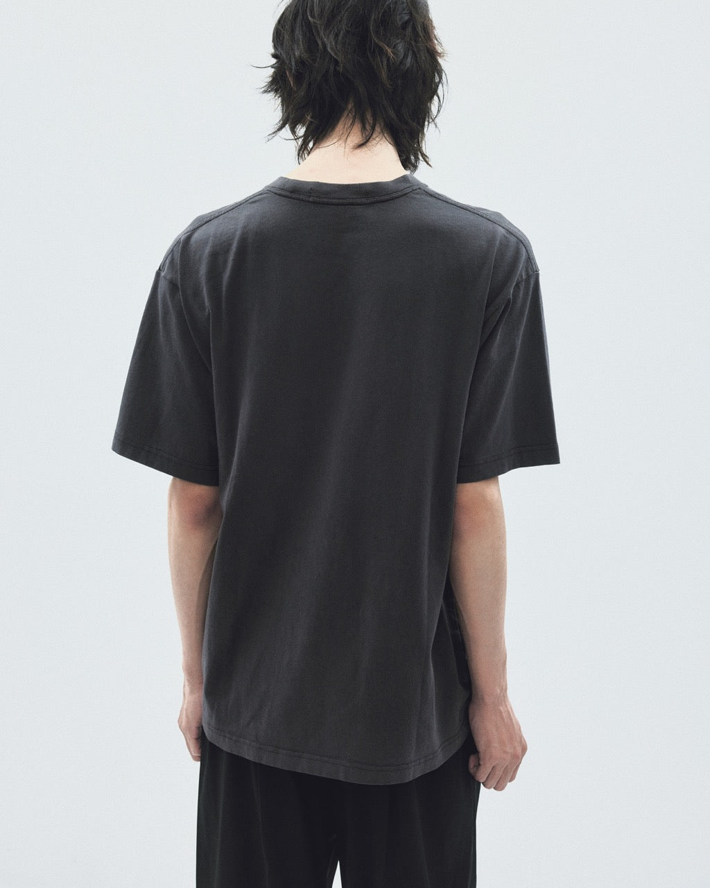 bIjou aid pigment T-shirt Black【Delivery in August 2025】