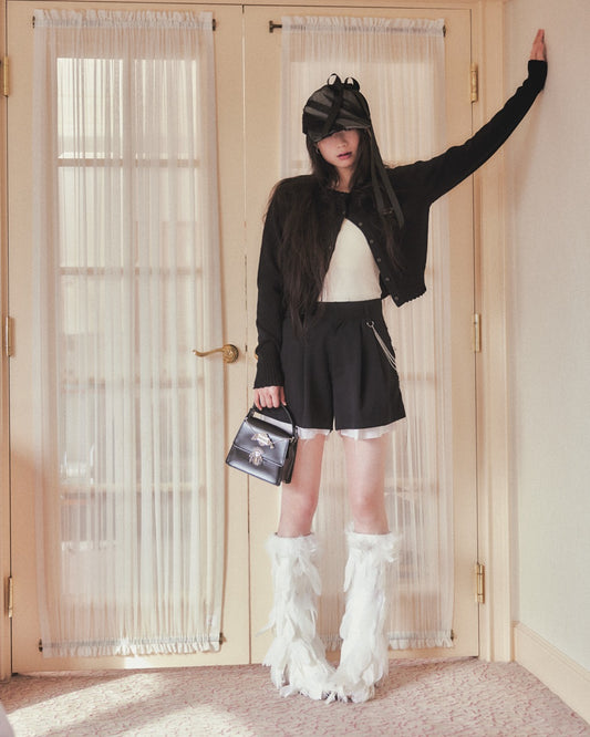 seam frayed dropped chain culottes pants Black【Delivery in March 2026】