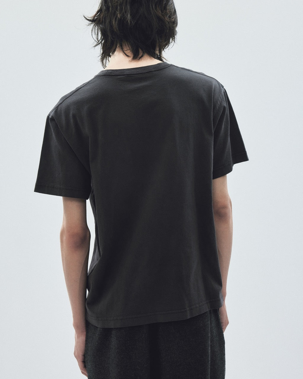 fringe LOVE pigment T-shirt Black【Delivery in August 2025】