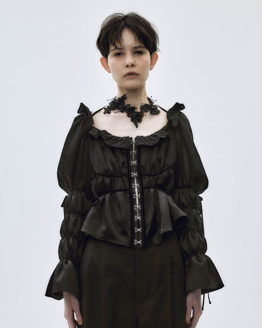 front hook ribbon satin blouse Black【stock】