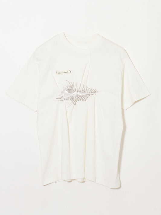 AKKIGAI on White T-shirt【stock】