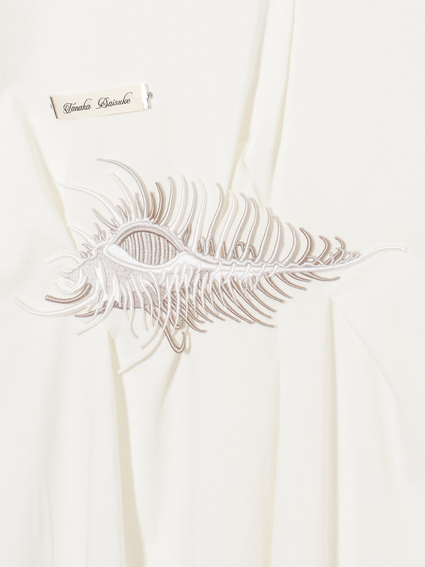 AKKIGAI on White T-shirt【stock】