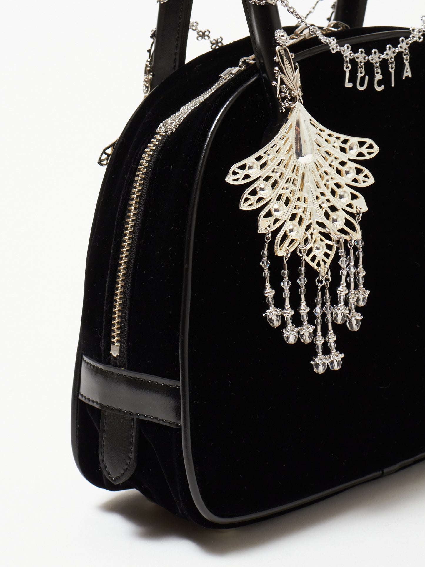 wing bijou hand bag【Delivery in January 2026】