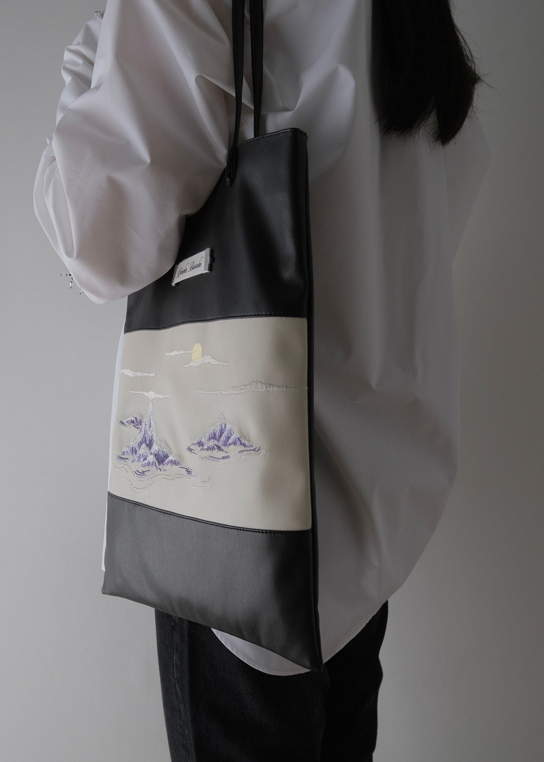 TO-GEN-KYO theater leather bag【Delivery in April 2026】